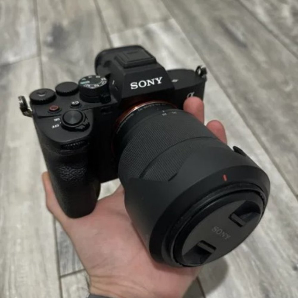 Sony Alpha A7 IV